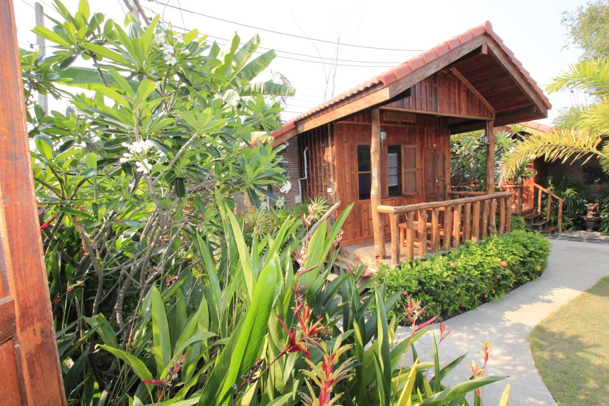 J&J Guesthouse Σουκοτάι Δωμάτιο φωτογραφία